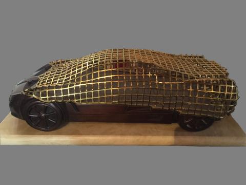 Shi Zhongying | Time Travel | 2010 | Bronze, Gold Foil | 22 x 60 x 27 cm | Edition: 8